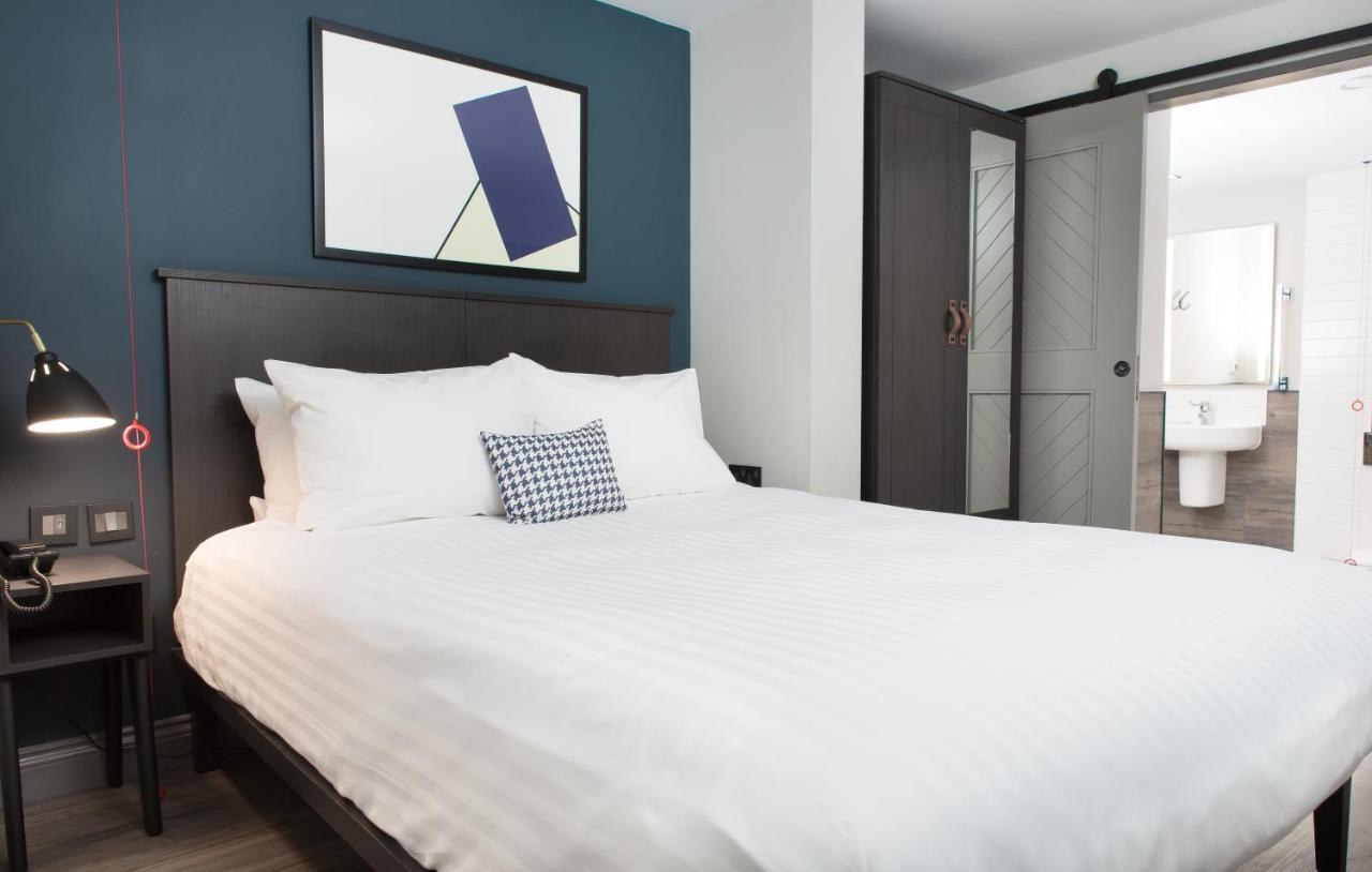 Отель By Marriott Tower Bridge 4*