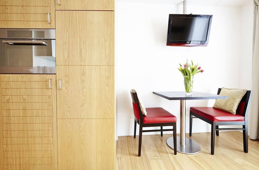By Marriott Tower Bridge 4* Лондон
